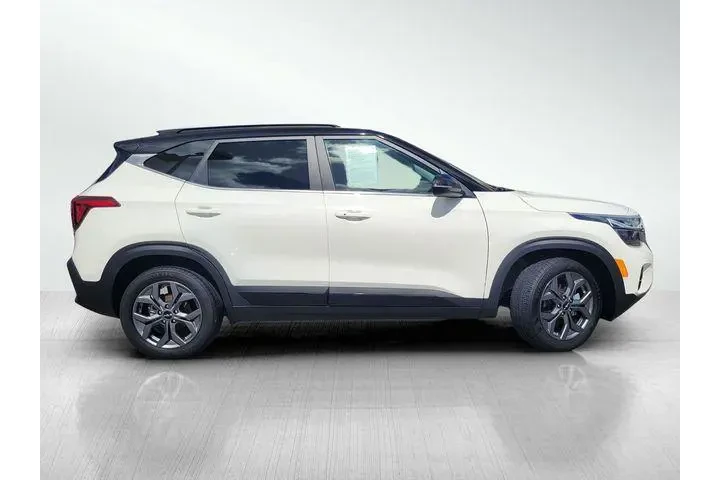 $22883 : Kia Seltos 2024 S 4dr SUV image 3