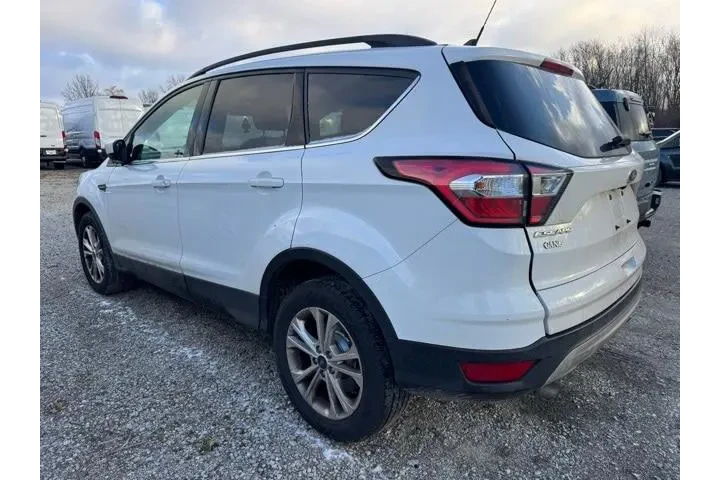 $8739 : Ford Escape 2018 AWD SEL 4dr image 5