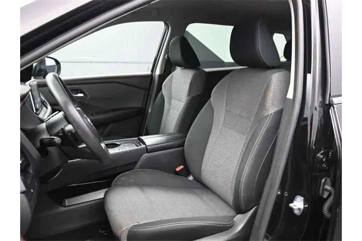 $19870 : Nissan Rogue 2023 SV 4dr Cro image 9