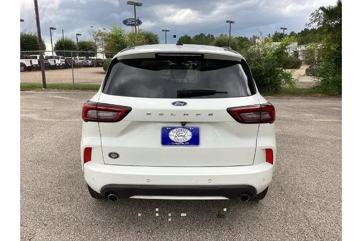 $18827 : Ford Escape 2023 ST-Line 4dr image 8