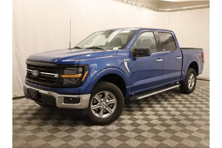 $39534 : Ford F-150 2025 4x4 XLT 4dr image 2