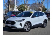 $32988 : Ford Escape Hybrid 2025 ST-L thumbnail