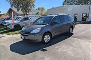 2005 Sienna CE 8 Passenger en Madison