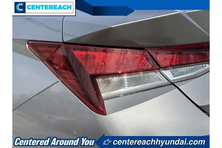 $15998 : Hyundai ELANTRA 2023 SEL 4dr image 9