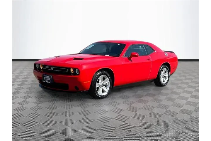 $20900 : Dodge Challenger 2023 SXT 2d image 4