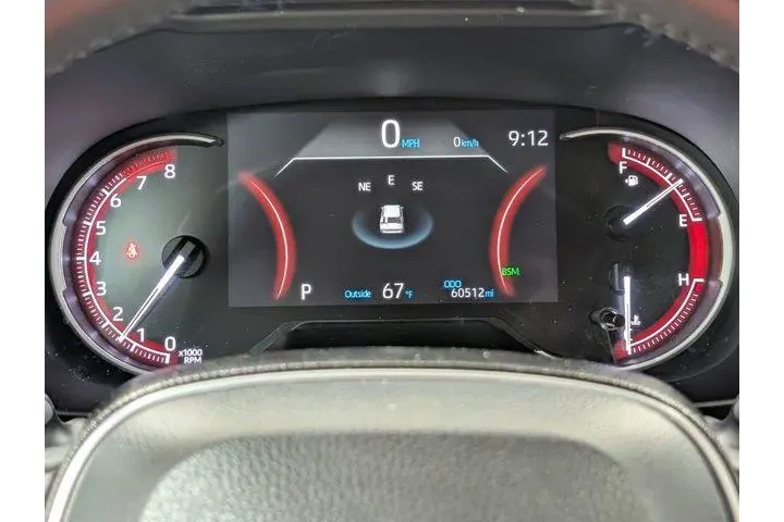 $29340 : Toyota RAV4 2019 AWD Limited image 3