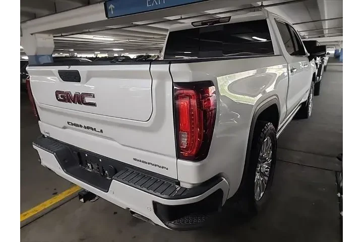 $39997 : GMC Sierra 1500 2020 4x4 Den image 2