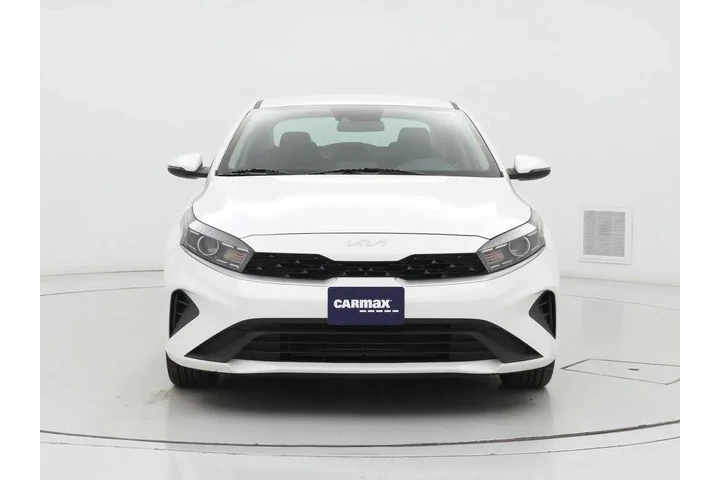 $17998 : Kia Forte 2023 LXS 4dr Sedan image 5