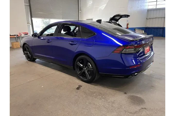 $29579 : Honda Accord Hybrid 2024 Spo image 5