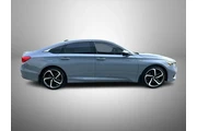$26625 : Honda Accord Hybrid 2022 Spo thumbnail