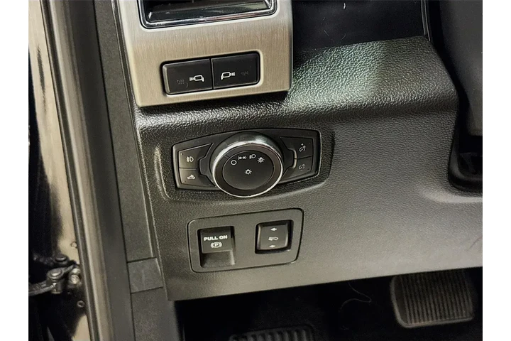 $36000 : Ford F-150 2020 4x4 XL 4dr S image 10