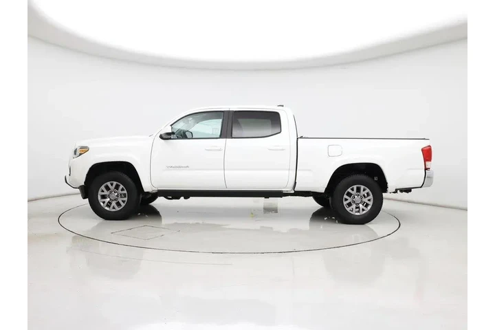 $30998 : Toyota Tacoma 2017 4x4 SR5 V image 3