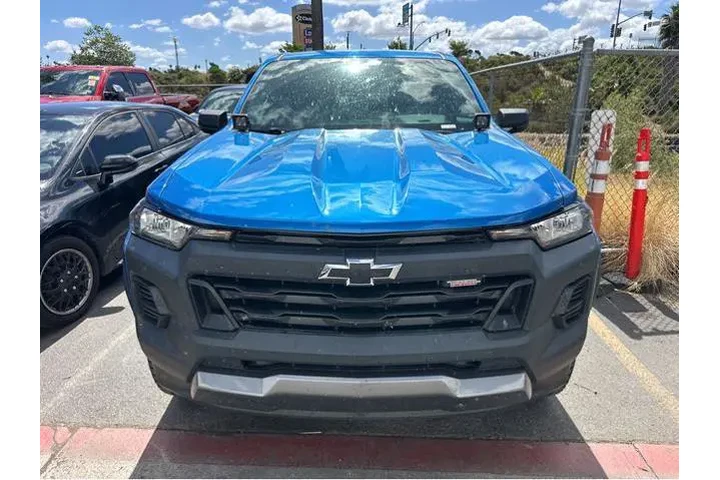 $33500 : Chevrolet Colorado 2023 4x4 image 2