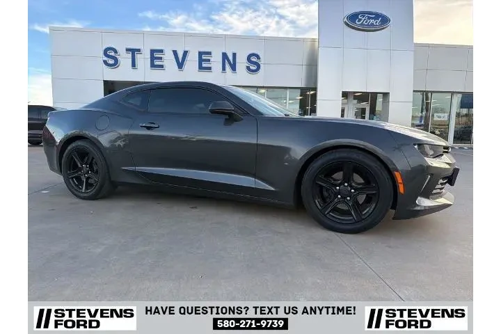 $16999 : Chevrolet Camaro 2017 LT 2dr image 1