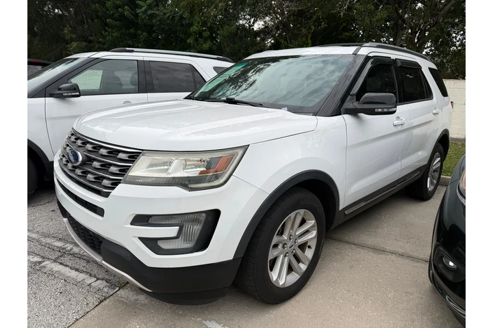 $13000 : Ford Explorer XLT sport image 4