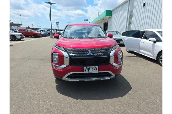 $25900 : Mitsubishi Outlander 2024 SE image 2