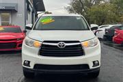 $16495 : 2015 Highlander LE Plus thumbnail