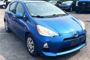 $7900 : Used 2014 Prius c 5dr HB Two thumbnail