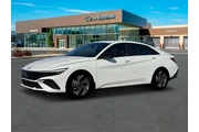 $26699 : Hyundai ELANTRA Hybrid 2025 thumbnail
