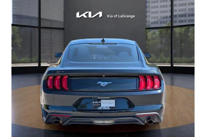 Ford Mustang 2020 EcoBoost 2 image 9