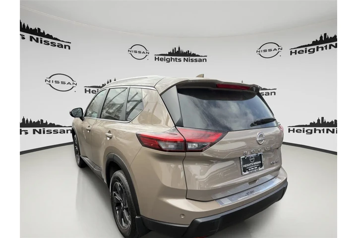 $23490 : Nissan Rogue 2024 AWD SV 4dr image 2