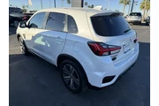 $16499 : Mitsubishi Outlander Sport 2 thumbnail