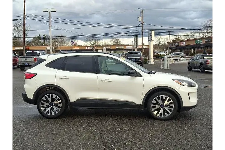 $15995 : Ford Escape Hybrid 2020 AWD image 6