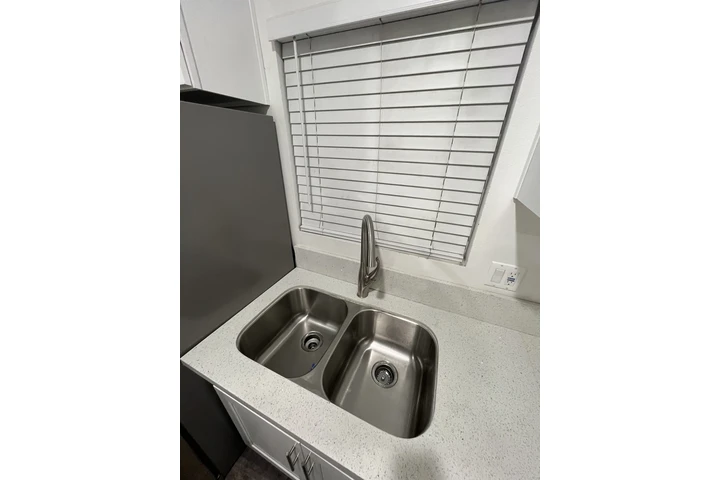 $1650 : ESTUDIO DE RENTA image 8