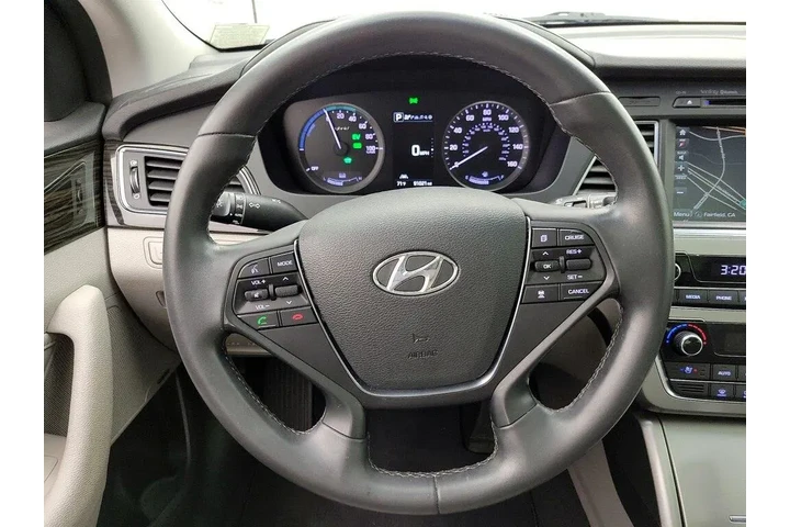 $14998 : Hyundai SONATA Hybrid 2017 L image 10