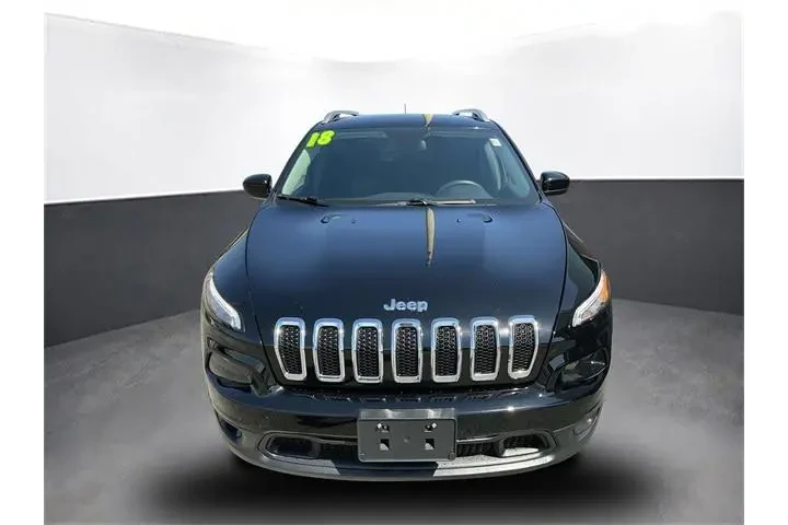 $8000 : Jeep Cherokee 2018 Latitude image 9