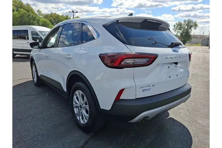 $24646 : Ford Escape 2024 AWD Active image 5