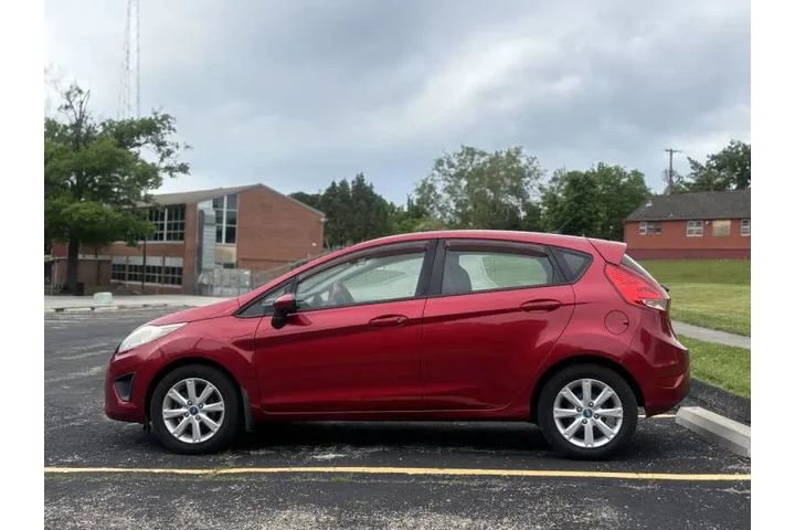 $2999 : 2011 Fiesta SE image 9