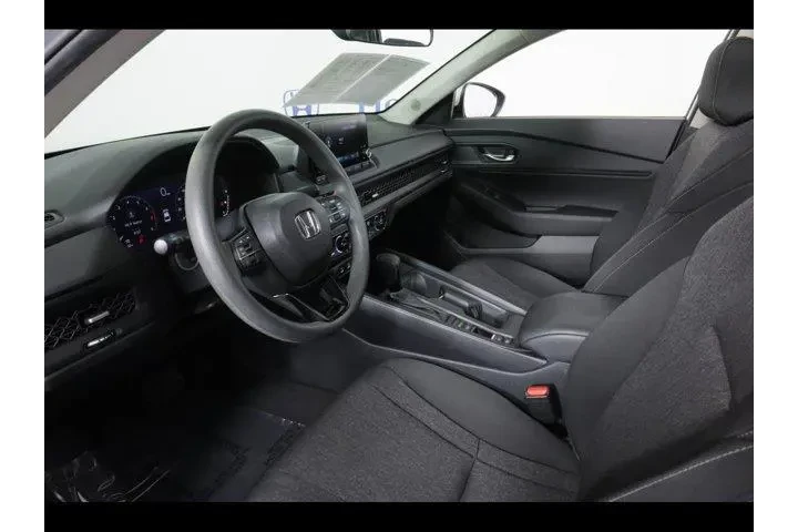 $28875 : Honda Accord 2024 EX 4dr Sed image 10