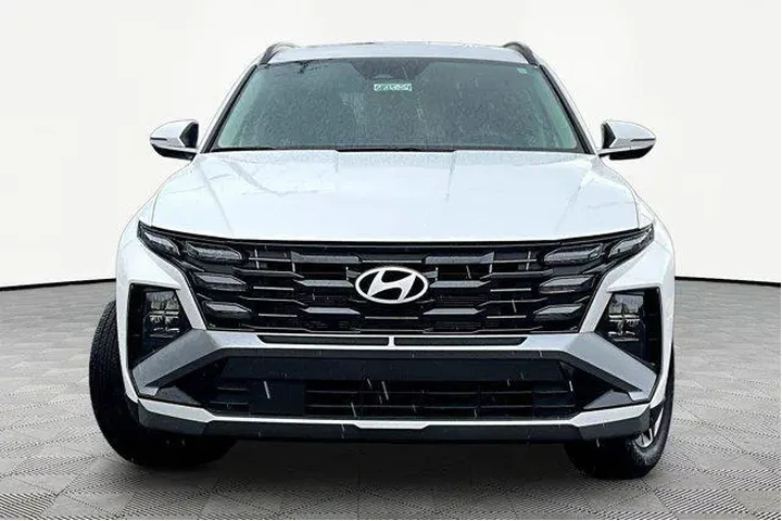 $30145 : Hyundai TUCSON 2025 AWD SEL image 2