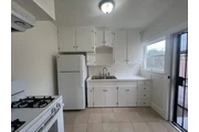 $950 : Rent 1bd 1ba Apt in Glendale thumbnail