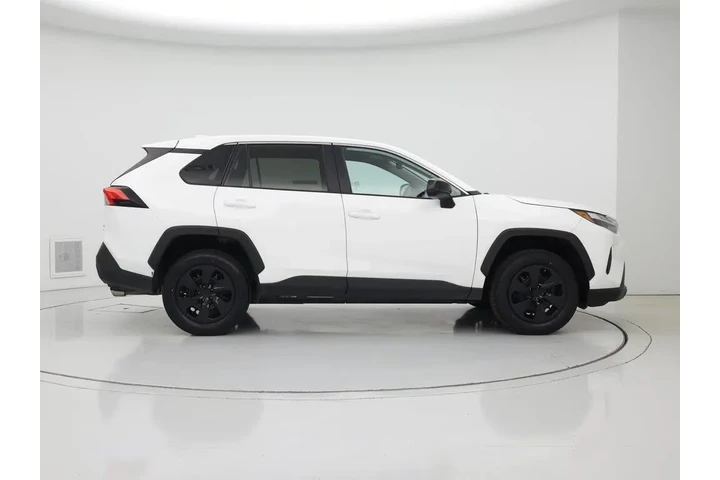 $26998 : Toyota RAV4 2024 AWD LE 4dr image 7
