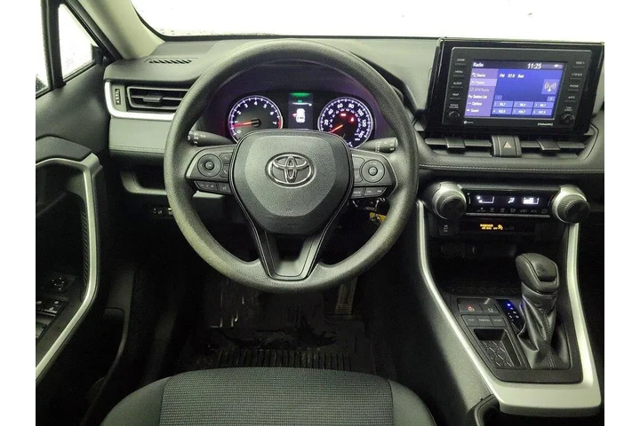 $24998 : Toyota RAV4 2021 LE 4dr SUV image 9