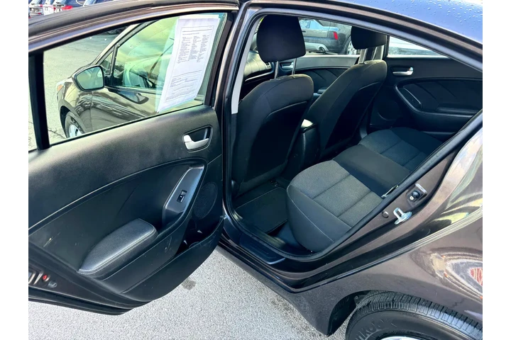 $8980 : 2017 Forte LX Auto image 10