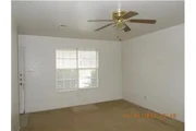 $950 : Rental property with 2 bedro thumbnail