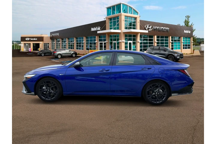 $25900 : Hyundai ELANTRA 2025 N Line image 3