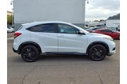 $24325 : Honda HR-V 2021 AWD Sport 4d thumbnail