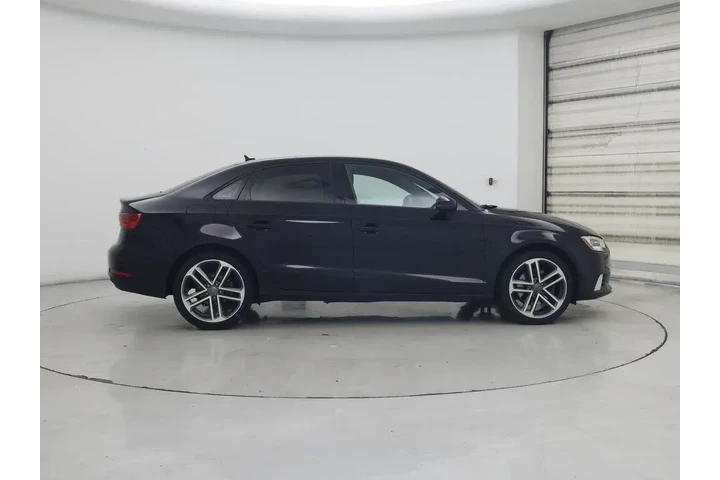 $17998 : Audi A3 2019 Titanium 40 TFS image 7