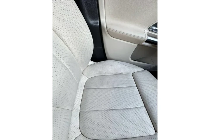 $35000 : 2021 Mercedes-Benz GLA GLA 250 image 5