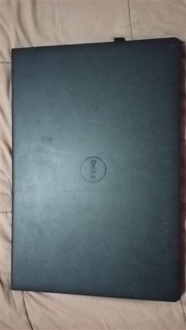 $5500 : Dell inspiron 15 3000 image 2