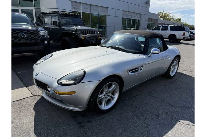 $129910 : 2000 Z8 image 3