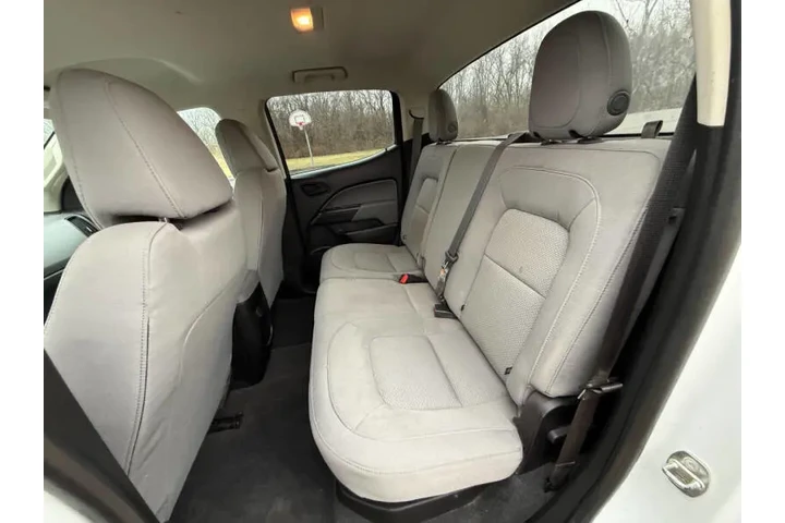 $17999 : 2020 Colorado Work Truck image 10