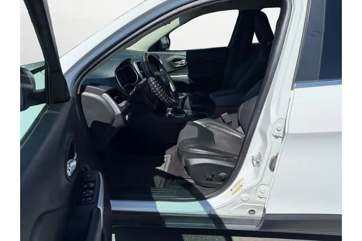 $14153 : Jeep Cherokee 2018 Latitude image 9