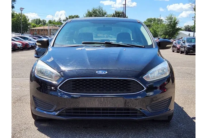 $9952 : 2017 Focus SE image 6