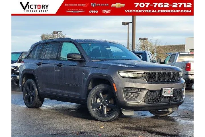 $32905 : Jeep Grand Cherokee 2023 4x4 image 1