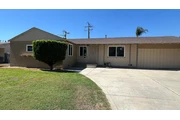 Pico Rivera Available!!! en Los Angeles